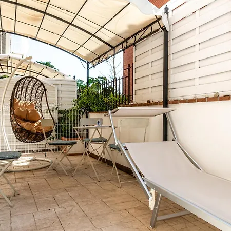 Nocleg ze śniadaniem Lagarolina Del Conero 4*