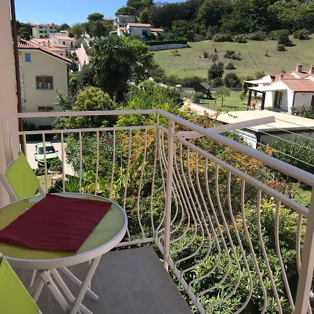 Lagarolina Del Conero Bed & Breakfast 4*