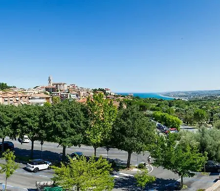 Lagarolina Del Conero Bed & Breakfast Sirolo