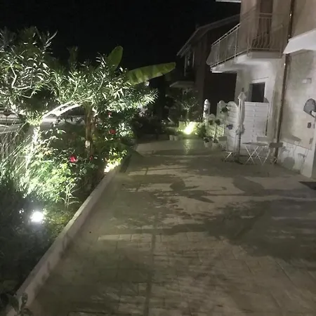 Lagarolina Del Conero Bed & Breakfast